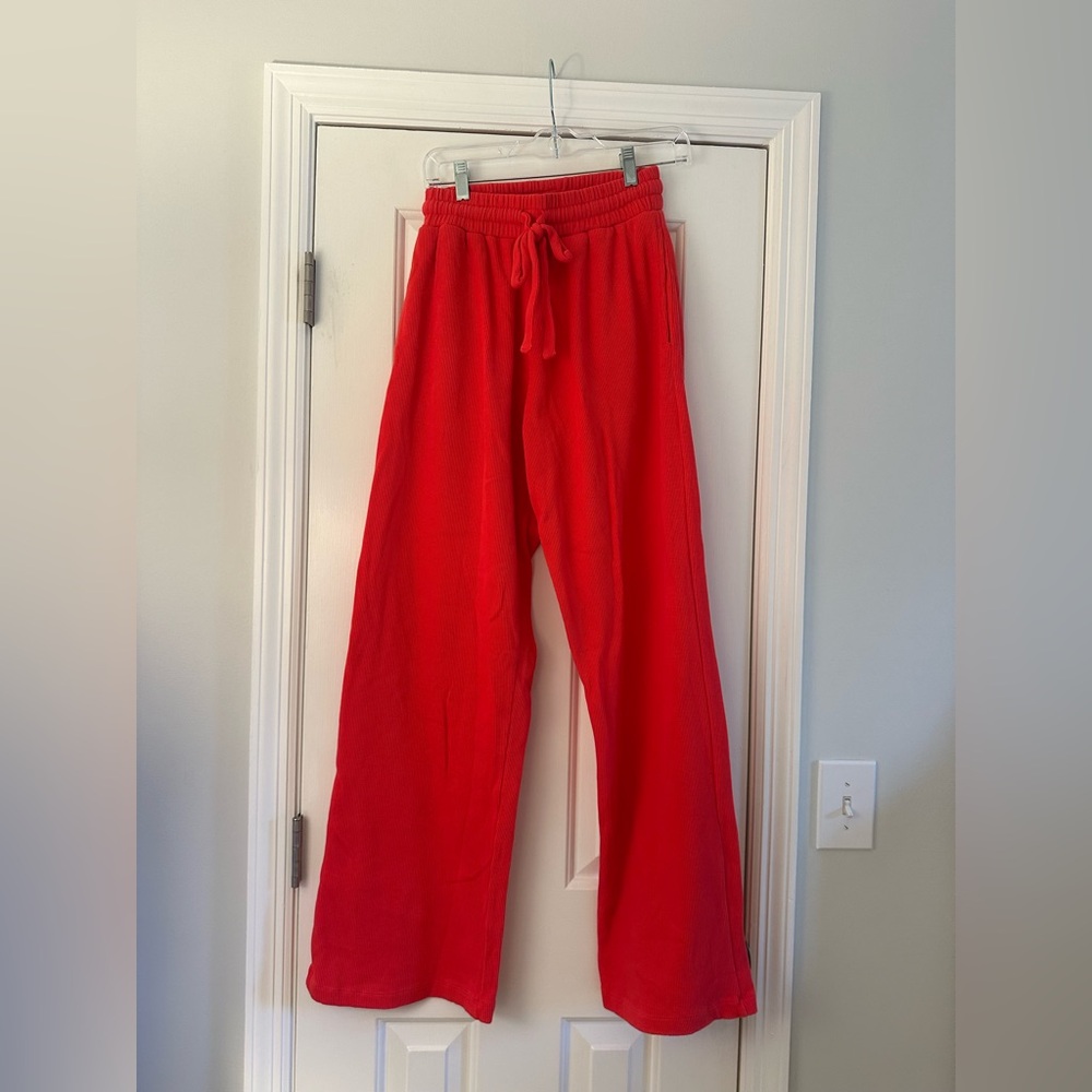 Daily Drills Red (Heart) Thermal Set - Picture 2 of 8